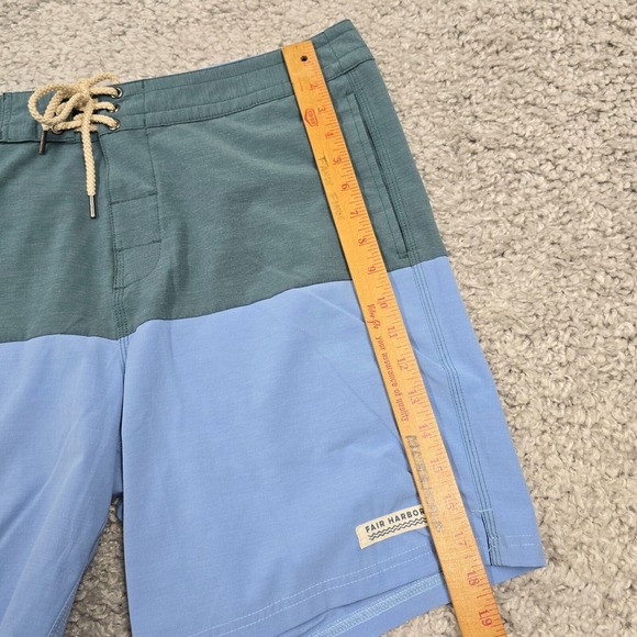 Fair Harbor Board Shorts Mens 34 Green Blue Colorblock Stretch Drawstring Beach - Picture 8 of 13
